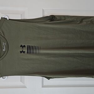 Under Armor sleeveless T-shirt